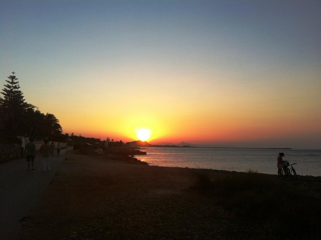 Apartamentos Mr La Racona Santa Llucia Dış mekan fotoğraf
