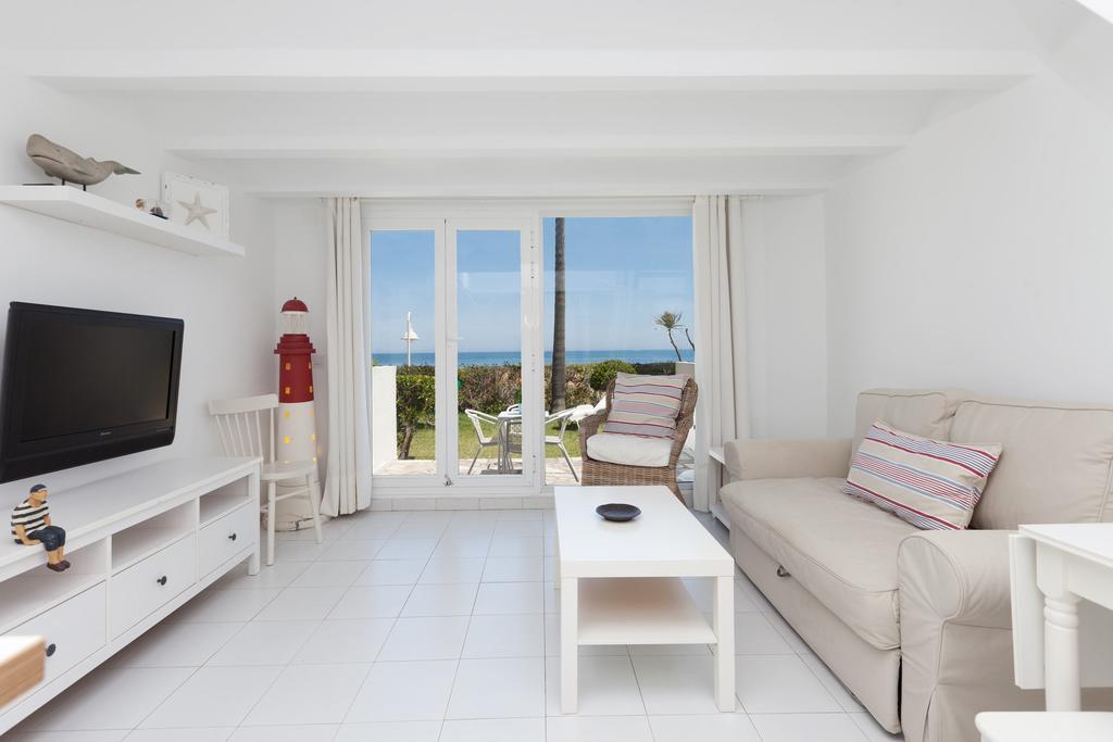 Apartamentos Mr La Racona Santa Llucia Dış mekan fotoğraf