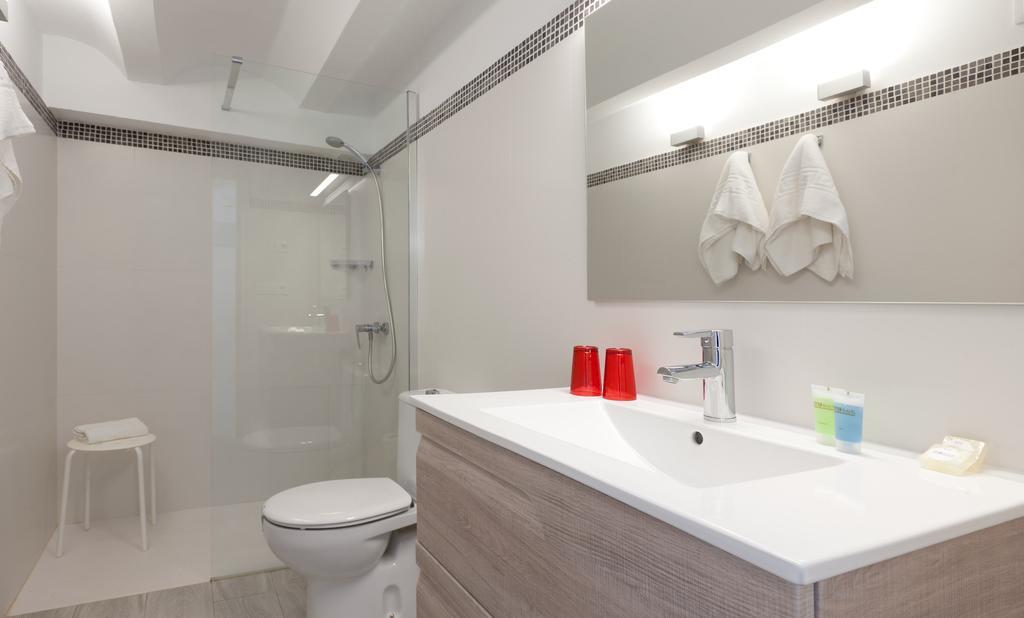 Apartamentos Mr La Racona Santa Llucia Dış mekan fotoğraf