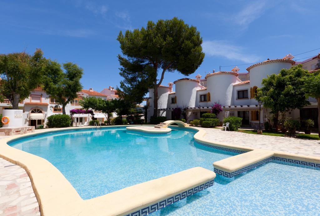 Apartamentos Mr La Racona Santa Llucia Dış mekan fotoğraf